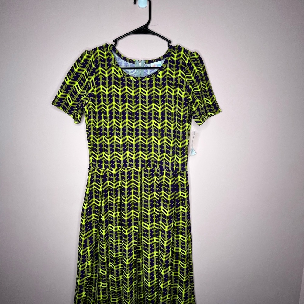 NWT LuLaRoe Amelia Dress